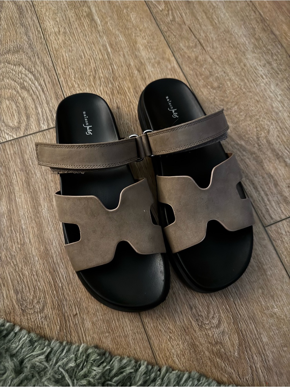 Madison Jules Women’s Casual Slide Sandals in Brown